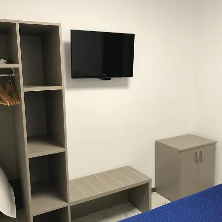 Salsedine بيت ضيافة بورتو سيساريو